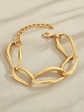 Sophia Irregular Gold Link Chain Bracelet